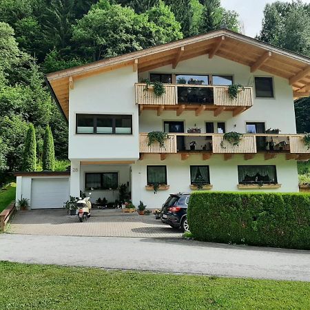 Gemuetliche Wohnung 10 Minuten Vom See Entfernt Zell am See Luaran gambar
