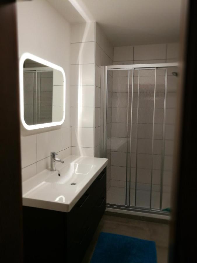 Gemuetliche Wohnung 10 Minuten Vom See Entfernt Zell am See Luaran gambar