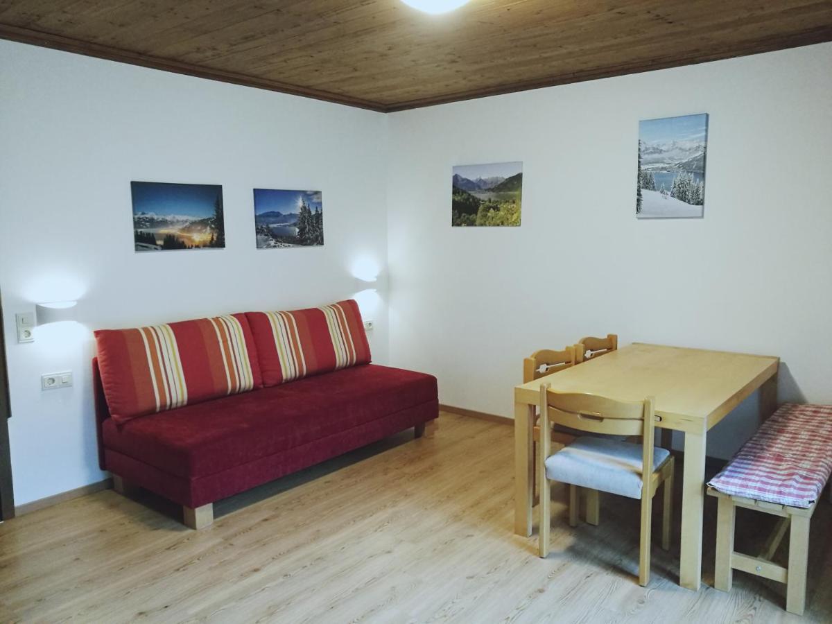 Gemuetliche Wohnung 10 Minuten Vom See Entfernt Zell am See Luaran gambar